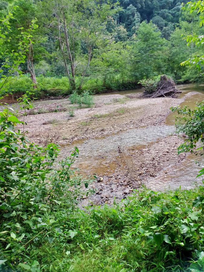 Campingsite Swimming Pool Ban Nongkham Eksteriør bilde