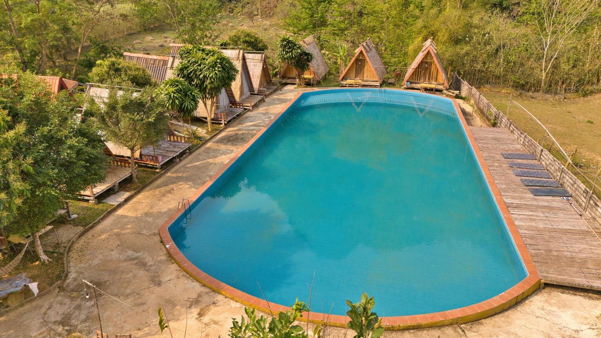 Campingsite Swimming Pool Ban Nongkham Eksteriør bilde